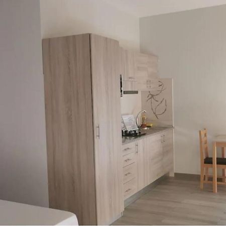 Ellen Apartamento T0 - Inforsal エスパルゴス エクステリア 写真